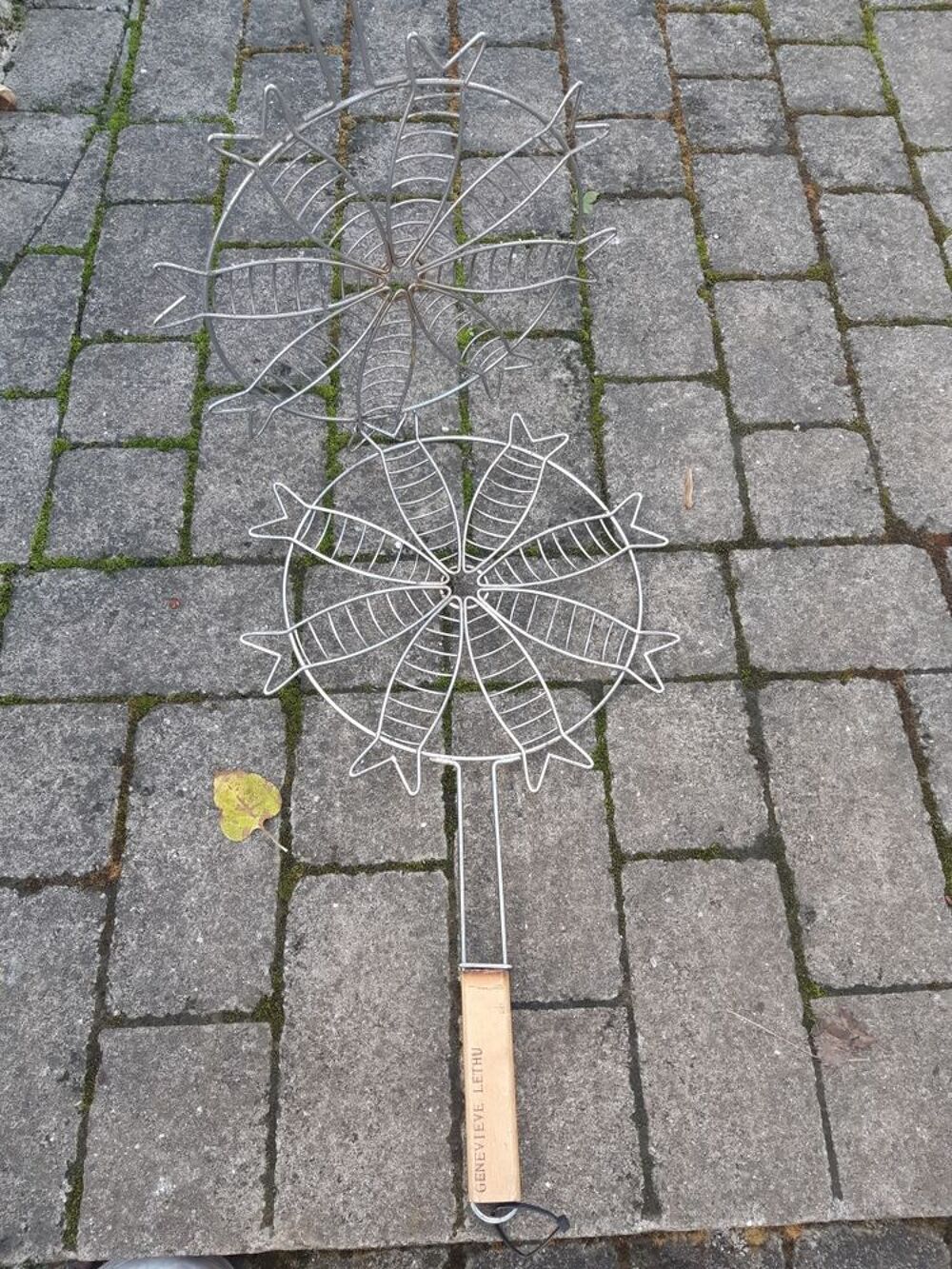 Grille barbecue sardine Jardin