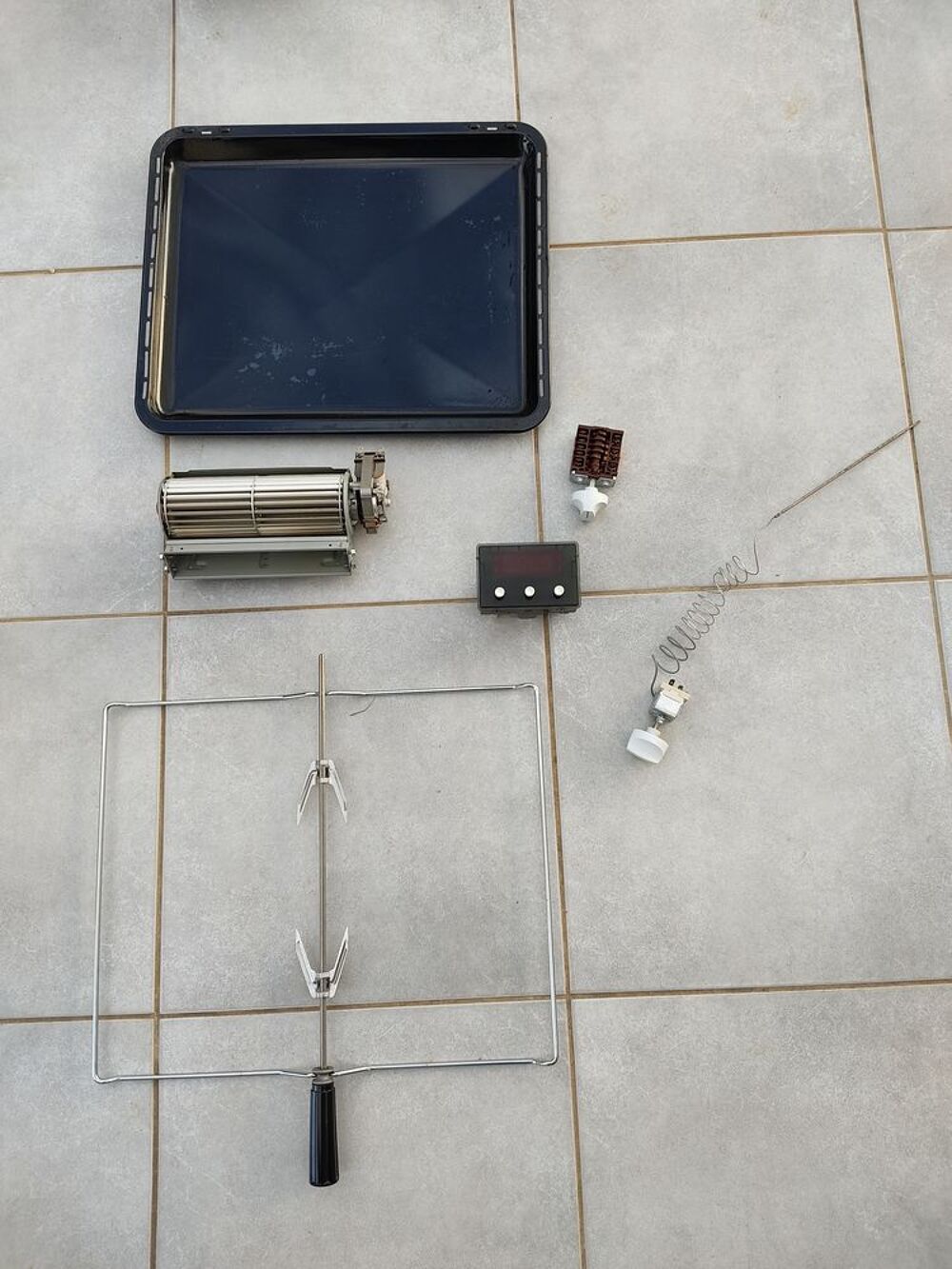 Pi&egrave;ces four FAURE FC304W et autre Bricolage