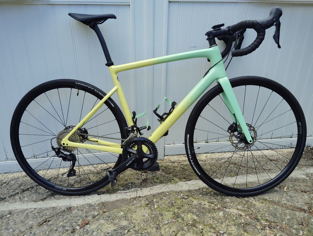 V&eacute;lo de route Specialized Vélos
