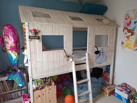 Lit cabane 130 Saint-Ciers-sur-Gironde (33)