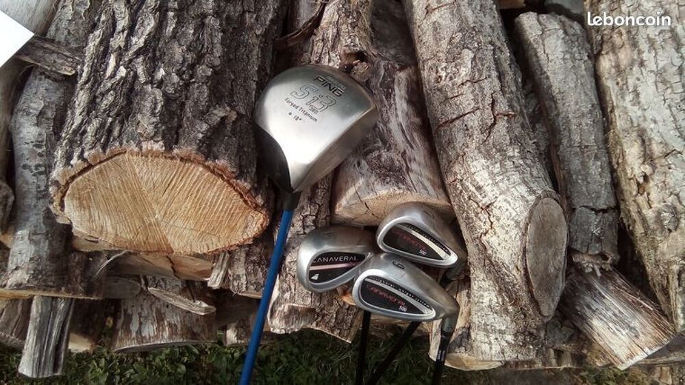 Ensemble de golf complet. Sports