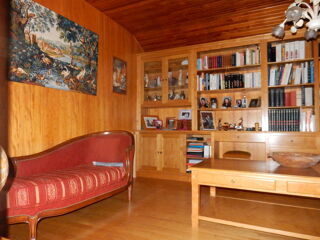  Ferme à vendre 15 + pièces 250 m²
