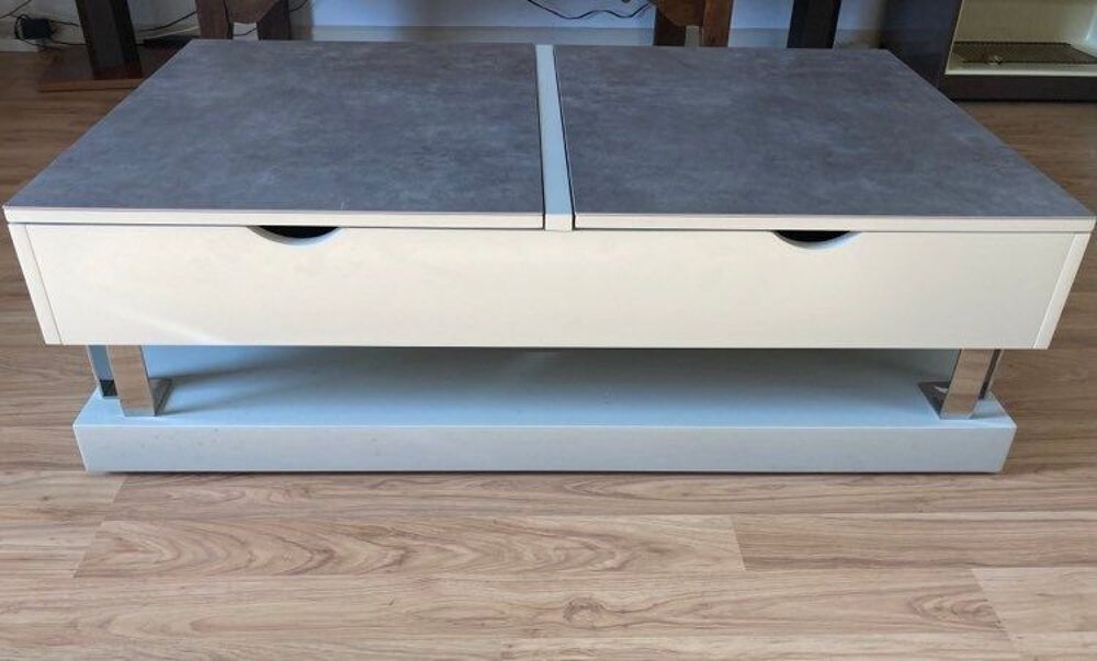 Table basse Stuttgart en c&eacute;ramique argile Cuir Center
Meubles