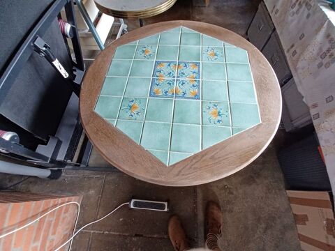 table carrelée Saint-Alban (31)