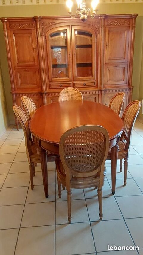 Living style Louis XVI + table et chaises  2500 Pont-du-Château (63)