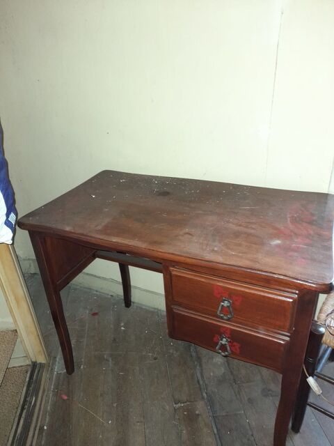 bureau ancien 45 Guipry (35)