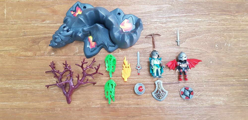 Playmobil 4147 Repaire chevalier dragon complet Jeux / jouets