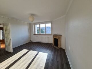  Appartement à louer 1 pièce 38 m²