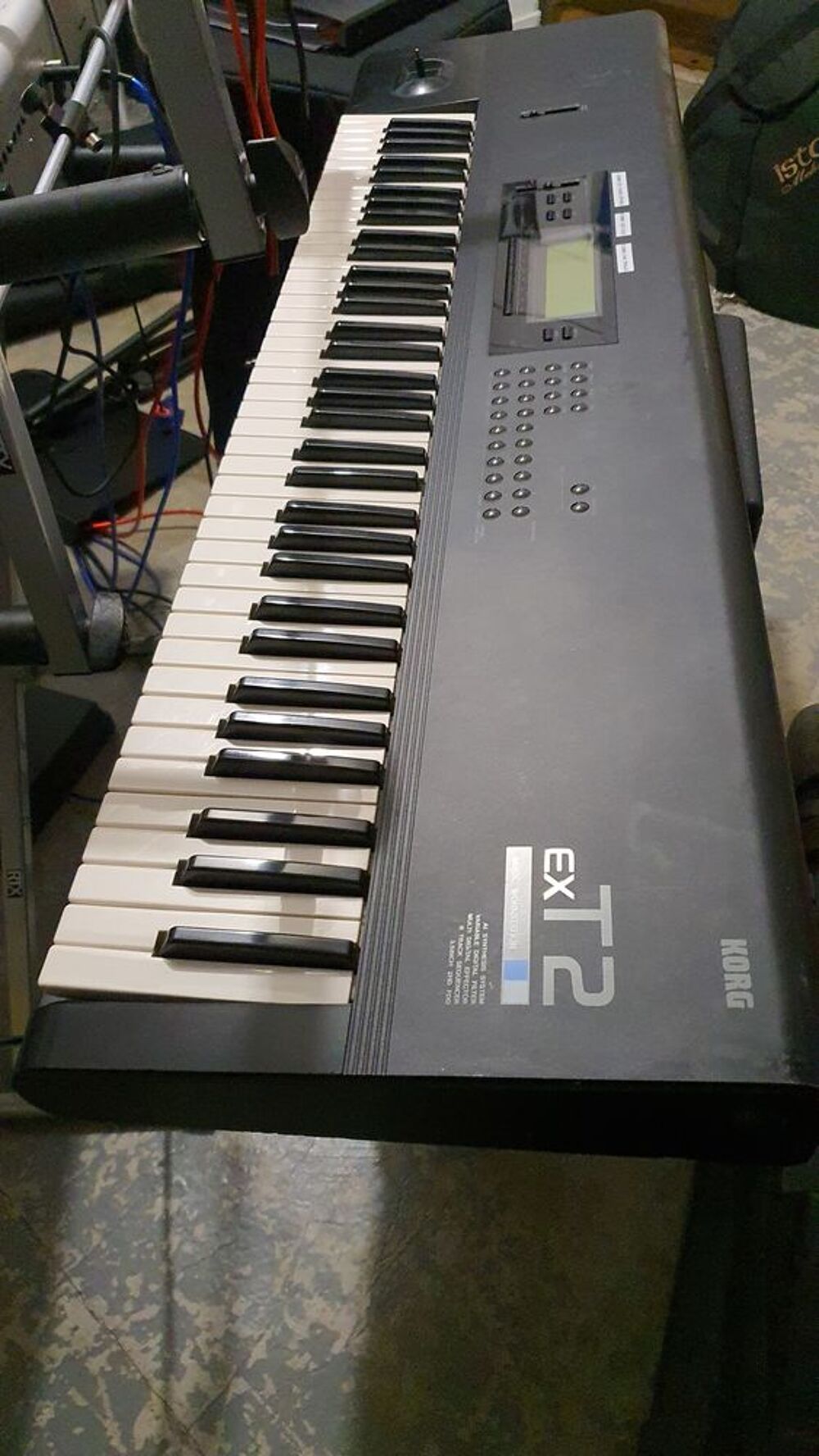 Korg T2 ex Instruments de musique