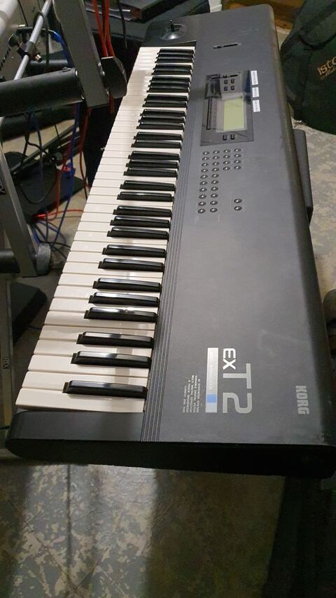 Korg T2 ex 550 Lucinges (74)