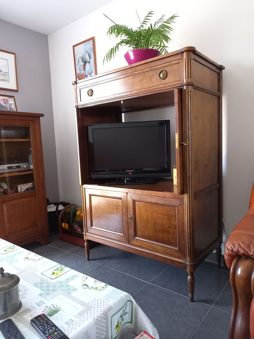 meuble TV LOUIS PHILIPPE Meubles