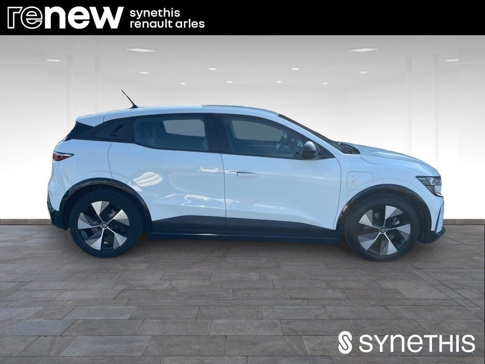 M&eacute;gane Megane E-Tech EV60 220 ch super charge Equilibre 2022 occasion 13200 Arles