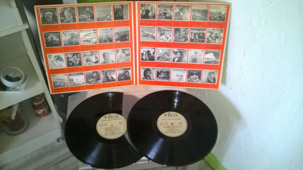 Vinyle Amour, Tangos &amp; Pasos-Dobles
Clarenzo Et Son Orchest CD et vinyles