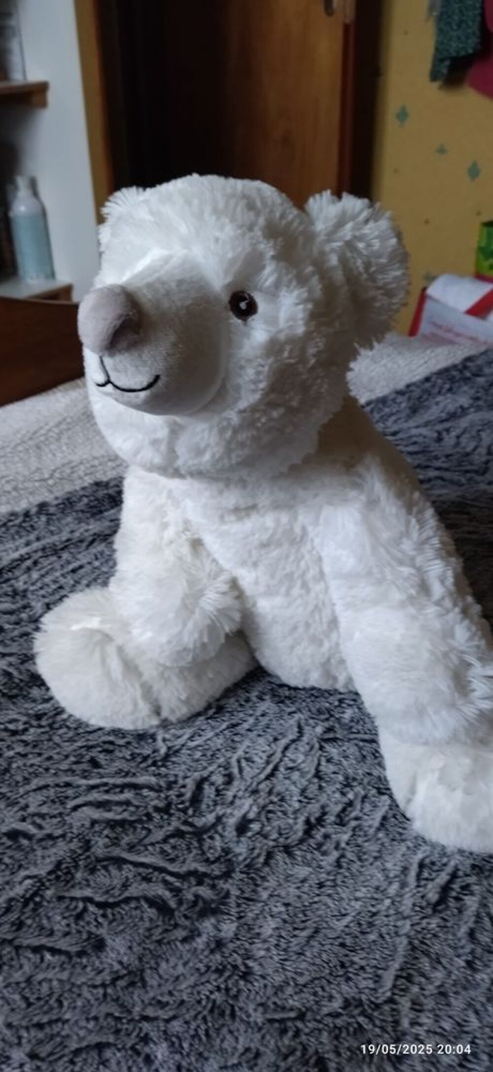 Peluche ourson blanc 
Tout doux Jeux / jouets