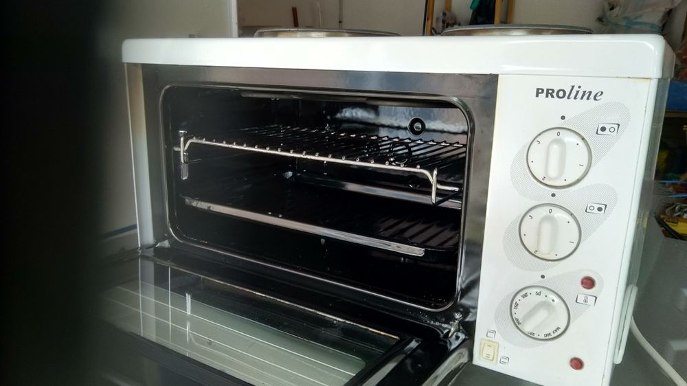 mini four combin&eacute; plaques de cuisson Electroménager