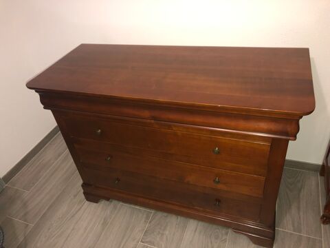 Commode merisier quatre tiroirs 
Merisier 90 Saint-Christol-l�s-Al�s (30)