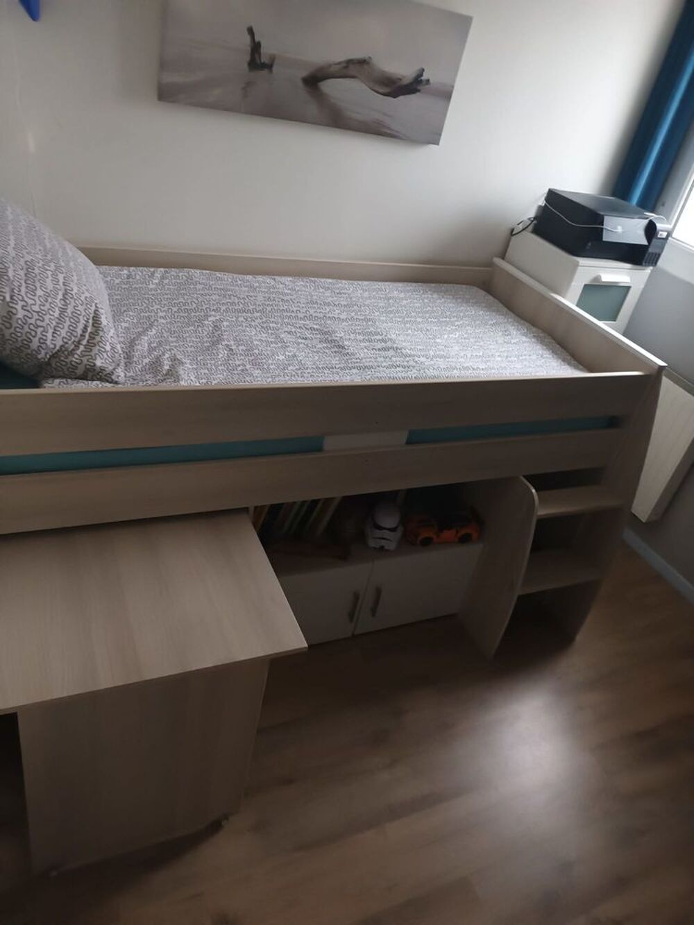 lit enfant avec rangements et bureau Meubles