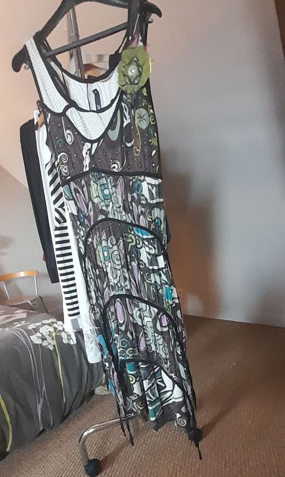 LOTS DE VETEMENTS TRES BON ETAT Vêtements