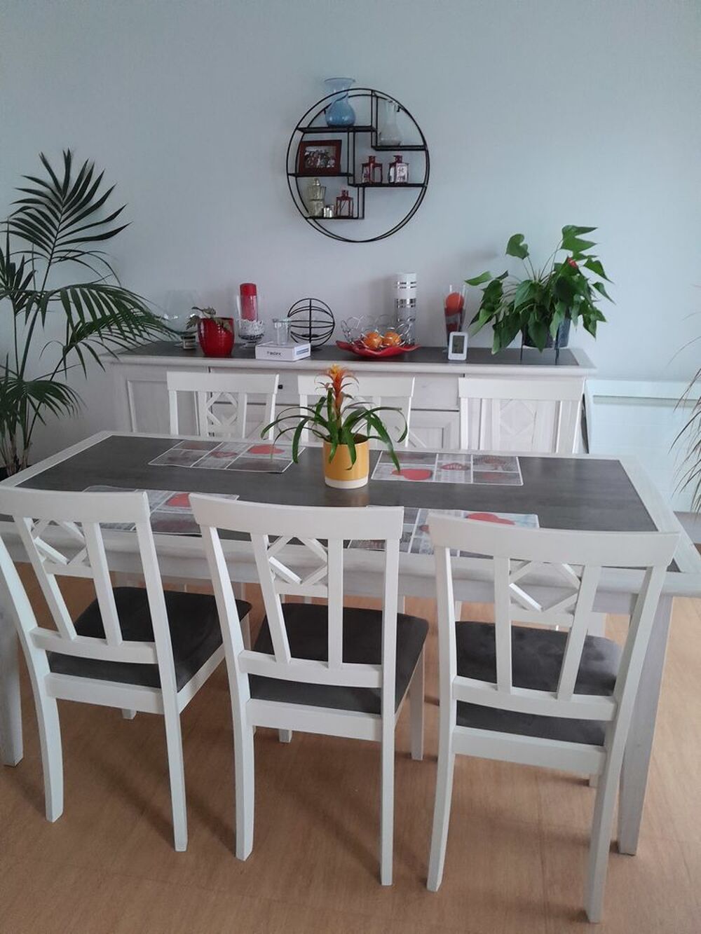 Table et chaises Meubles