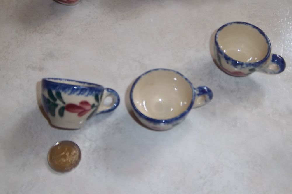 Lot de 6 tasses faience dinette Jeux / jouets