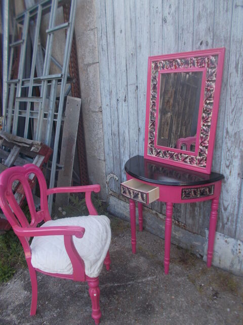 coiffeuse noir et rose faire prix 15 Saran (45)