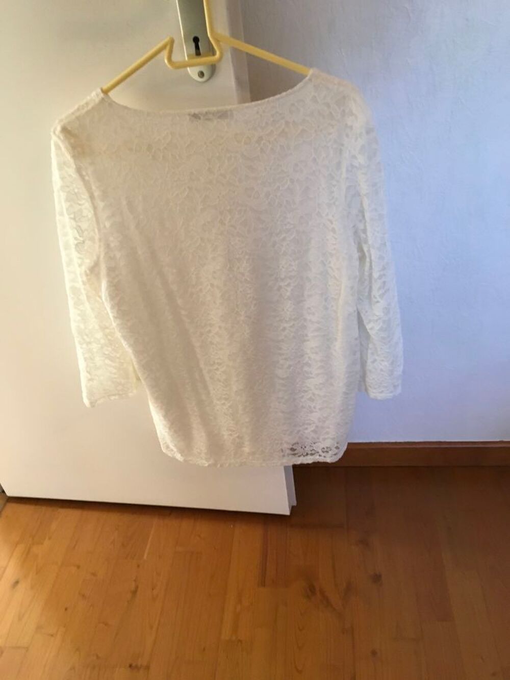 Toute sorte de v&ecirc;tements en lots tr&egrave;s bonnes qualit&eacute;s Vêtements