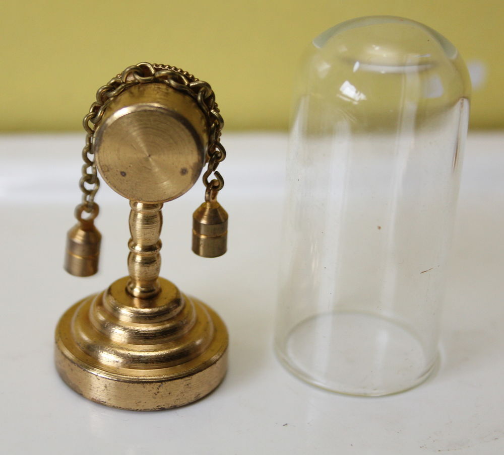 Pendule miniature pour maison de poup&eacute;e Jeux / jouets