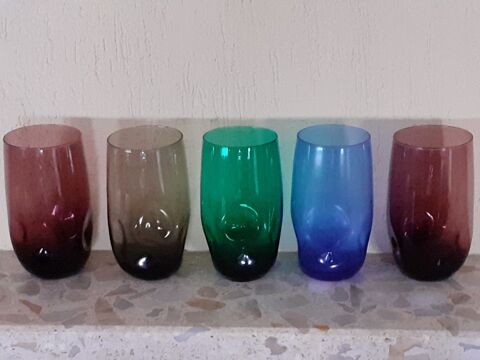 verres vintage 40 Notre-Dame-de-Sanilhac (24)