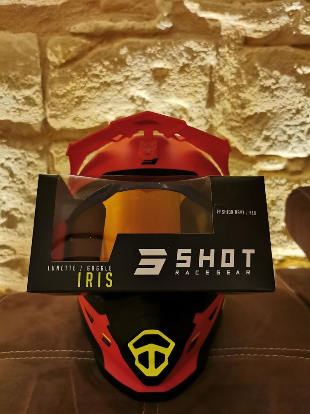 Casque et lunette de cross shot race gear neuf Sports