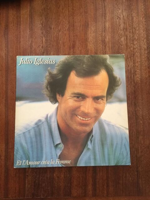 Vinyle 33 tours Julio Iglesias   Et l' amour cr�a la 5 Saleilles (66)