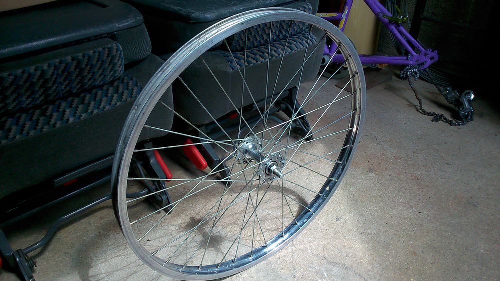 Jante alu AV 24 pouces Pour VTT Vélos