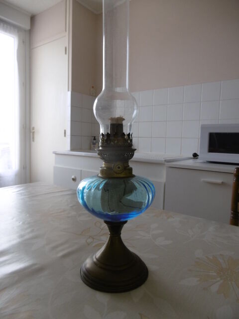 lampe  ptrole 10 Missillac (44)