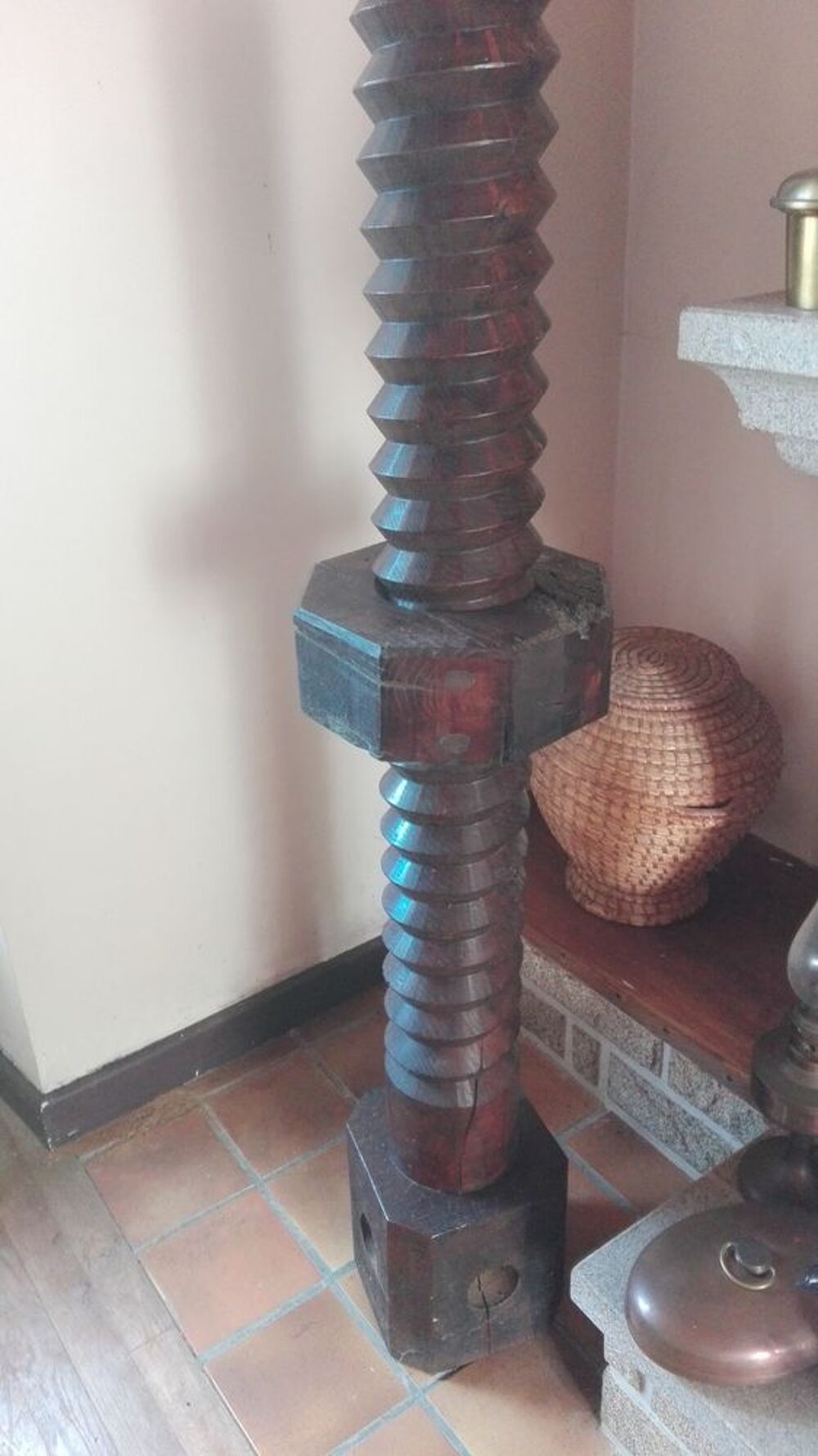 Vis sculpt&eacute;e Meubles