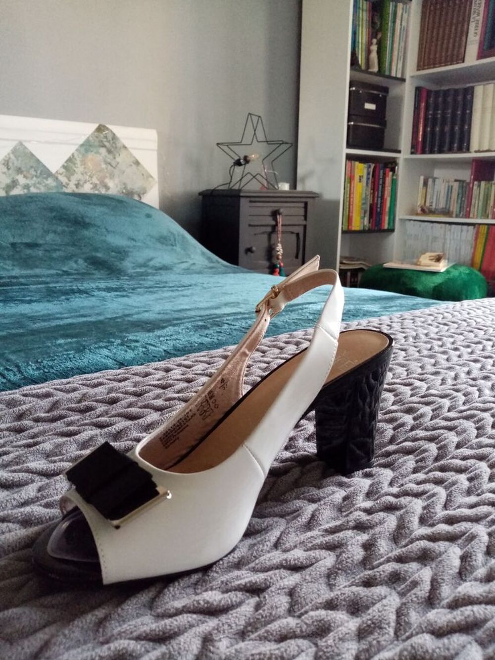 Escarpins, et chaussures ouverted Chaussures