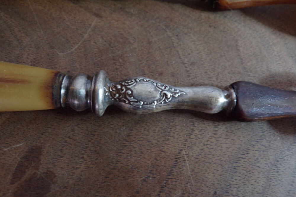 Fourchette et cuill&egrave;re de service vintage m&eacute;tal argent corne Décoration