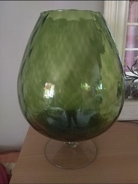 Grand vase vintage losanges ou verre forme tulipe 50 Saint-Vivien-de-Mdoc (33)