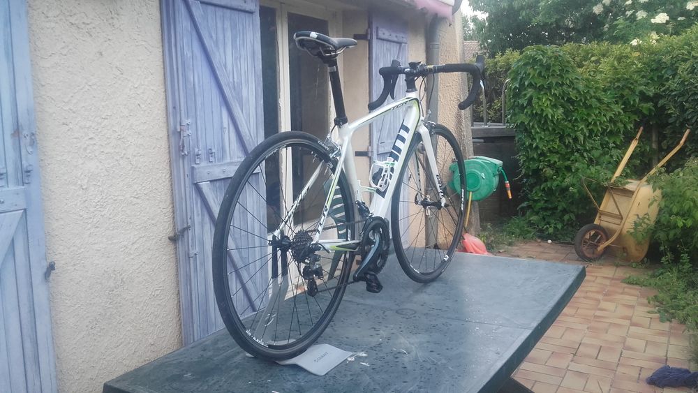 VELO ROUTE GIANT TCR SLR ALU - Taille S Vélos
