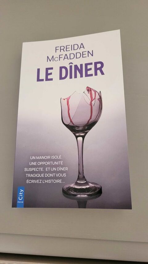 Livre Freida McFadden Toulon (83)