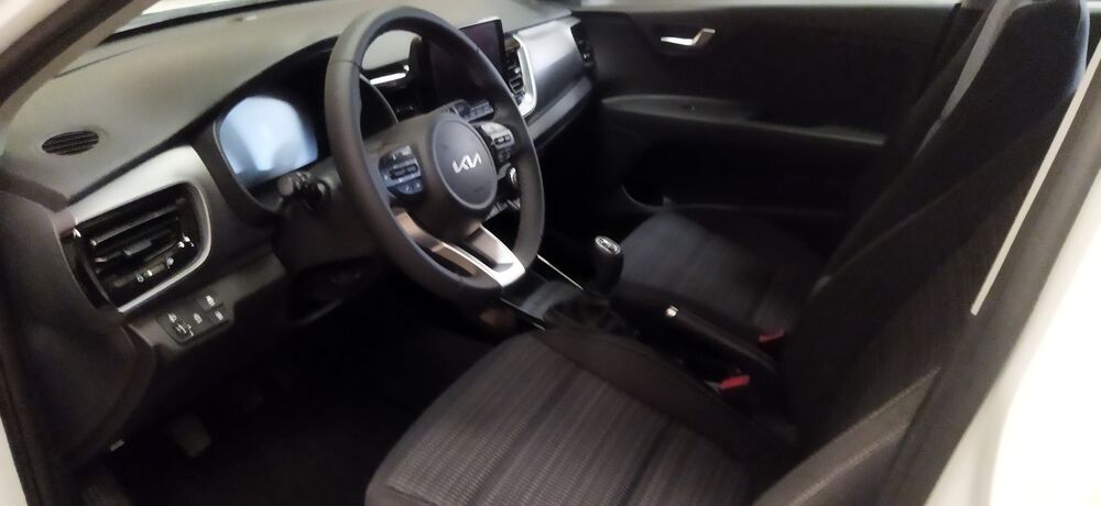 Stonic kia stonic active 100 bvm6 2024 occasion 40700 Hagetmau