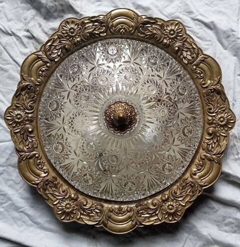 Ancien Plafonnier Espagnol 220 Loire-sur-Rh�ne (69)