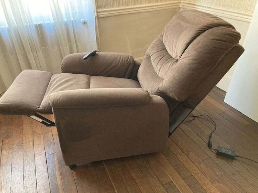 Fauteuil &eacute;lectrique Meubles