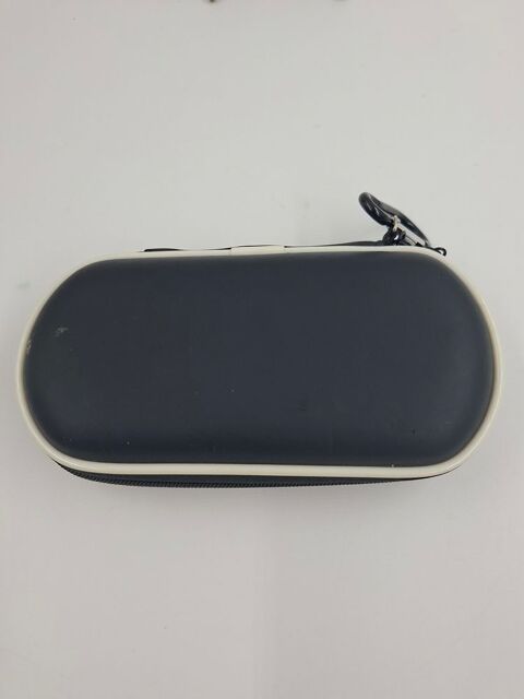 Accessoire pochette ou housse de protection pour console PSP 1 Vulbens (74)