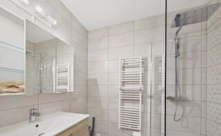 Location Appartement appartement 2 pièces 50 m² Mandelieu-la-napoule