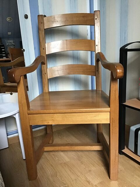 fauteuil rustique 50 La Fert-Bernard (72)