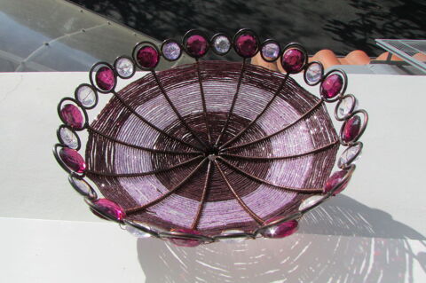 Corbeille � fruits, pain , festive, en metal tress� de perle 45 Albi (81)