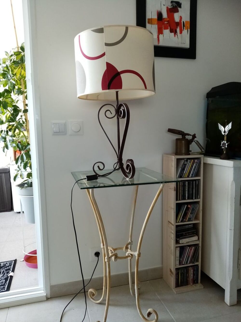 selette et lampe en fer forge Meubles