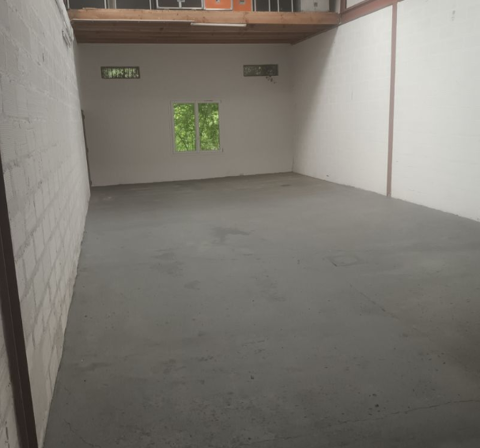  Atelier � louer 1 pi�ce 93 m� Pontonx-sur-l'adour