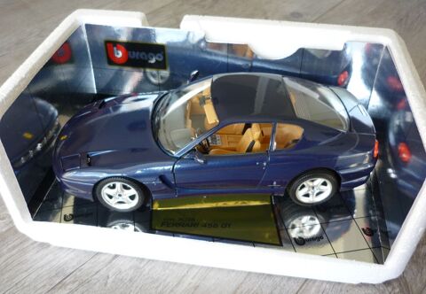 Voiture miniature de collection Burago Ferrari 456 GT  1/18 40 Mérignac (33)