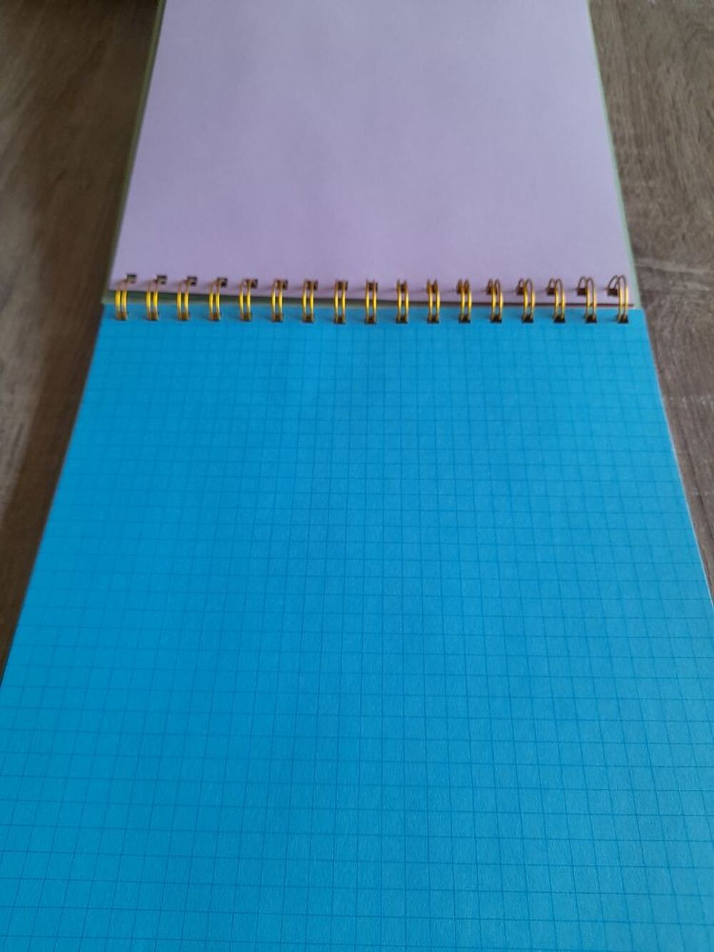 Bloc feuilles couleurs Bricolage