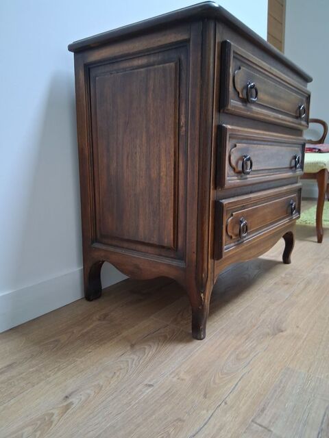 Commode 0 Nmes (30)
